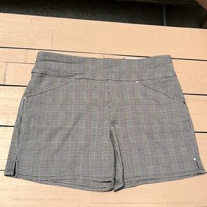 INC International Concepts Shorts Black and White Plaid Size 10 NWT